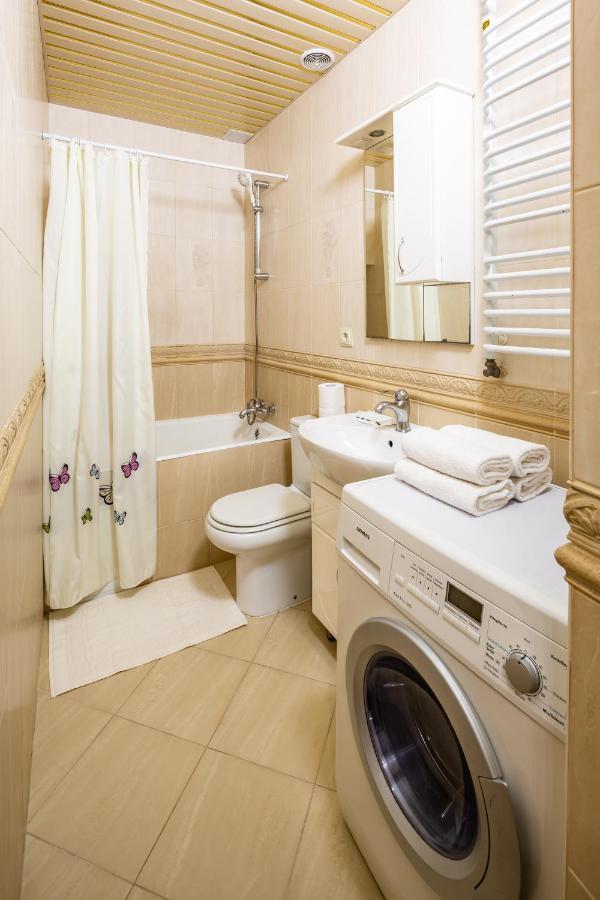 Apartmán Avangard On Sholom Aleikhema St 7 Apart Lvov Exteriér fotografie