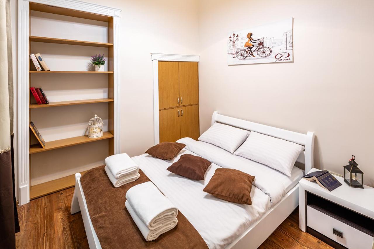 Apartmán Avangard On Sholom Aleikhema St 7 Apart Lvov Exteriér fotografie